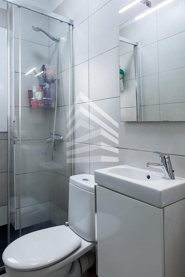 pisos en barcelona · carrer-del-conveni-08016 220000€
