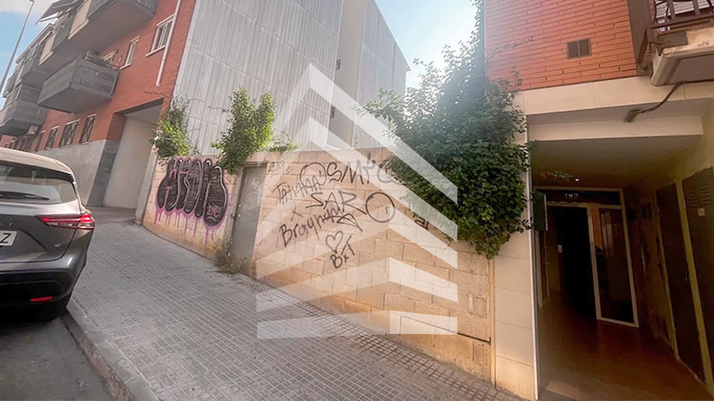 terrenos en rubi · avinguda-de-l'estatut-08191 250000€