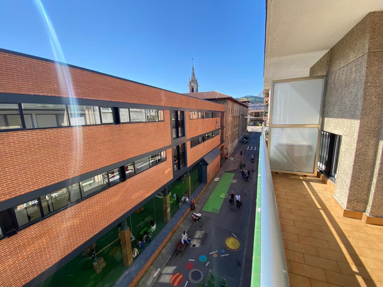 piso en durango · pablo-pedro-astarloa-kalea-48200 215000€