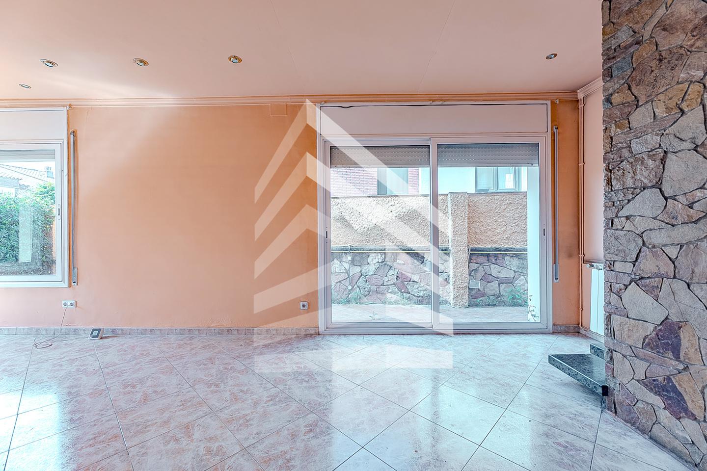 villas en sant-quirze-del-valles · avinguda-antoni-gaudi-08192 630000€