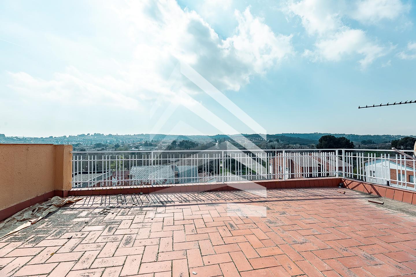 villas en sant-quirze-del-valles · avinguda-antoni-gaudi-08192 630000€