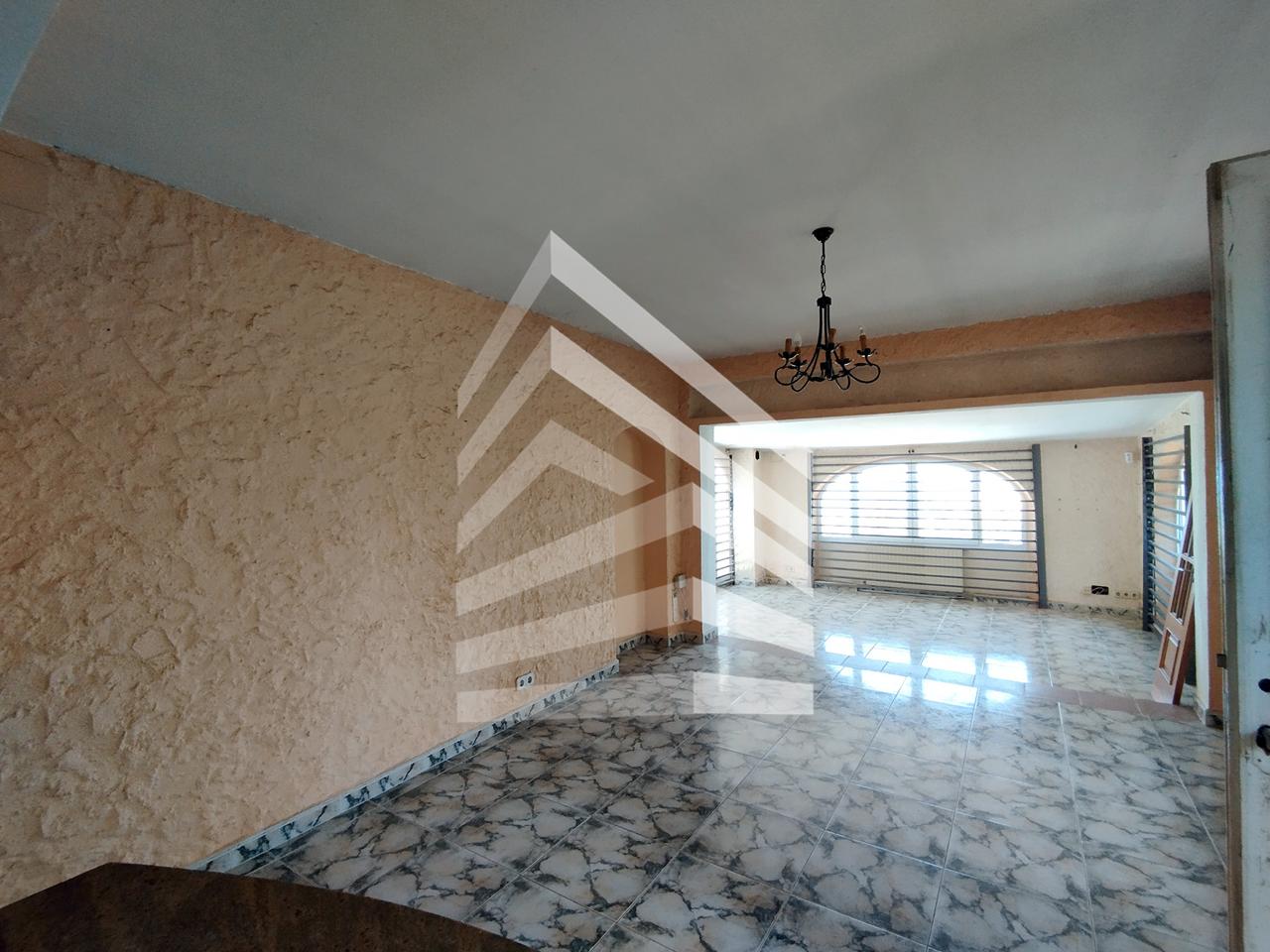 villas en llanca · carrer-ribagorca-17490 393000€