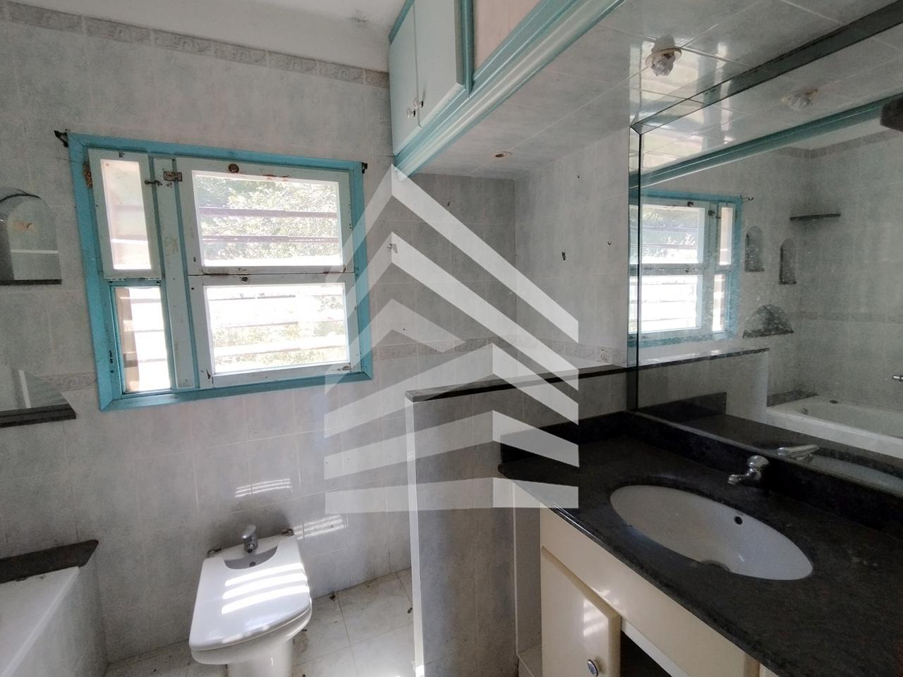 villas en llanca · carrer-ribagorca-17490 393000€