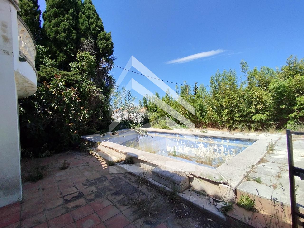 villas en llanca · carrer-ribagorca-17490 393000€
