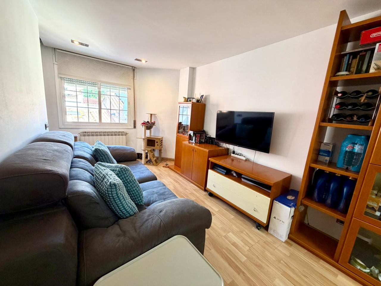 piso en montcada-i-reixac · montcada-centro 178000€