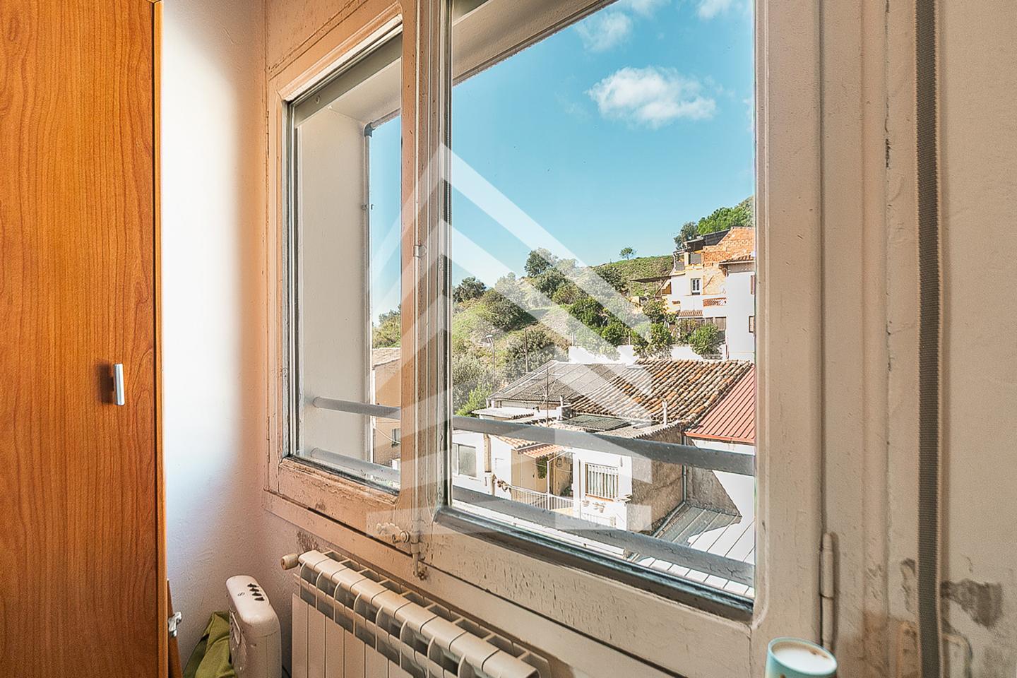 pisos en manresa · carrer-de-guillem-cata-08242 137000€