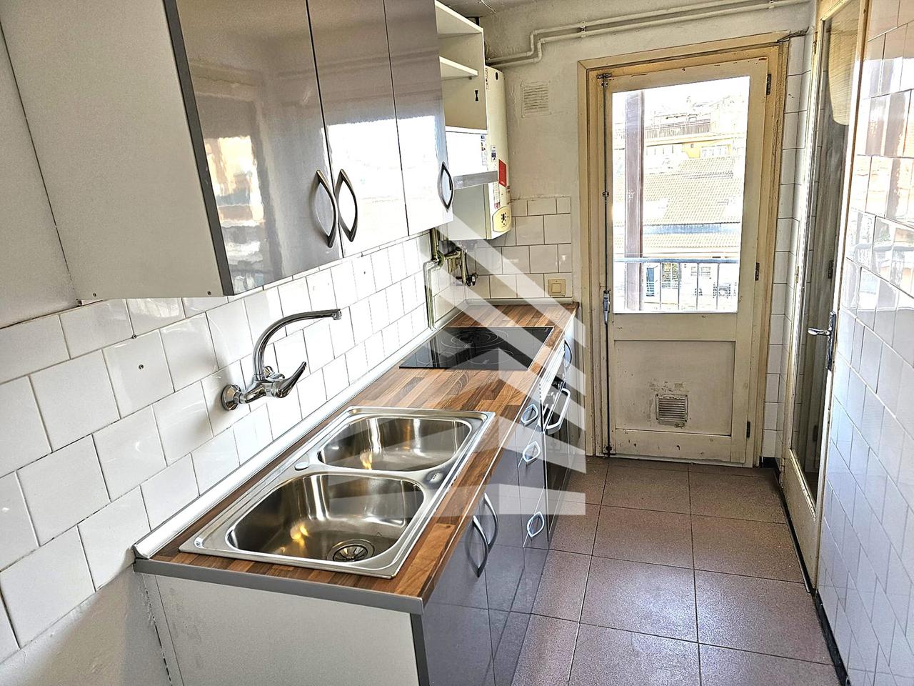pisos en manresa · carrer-de-guillem-cata-08242 135000€