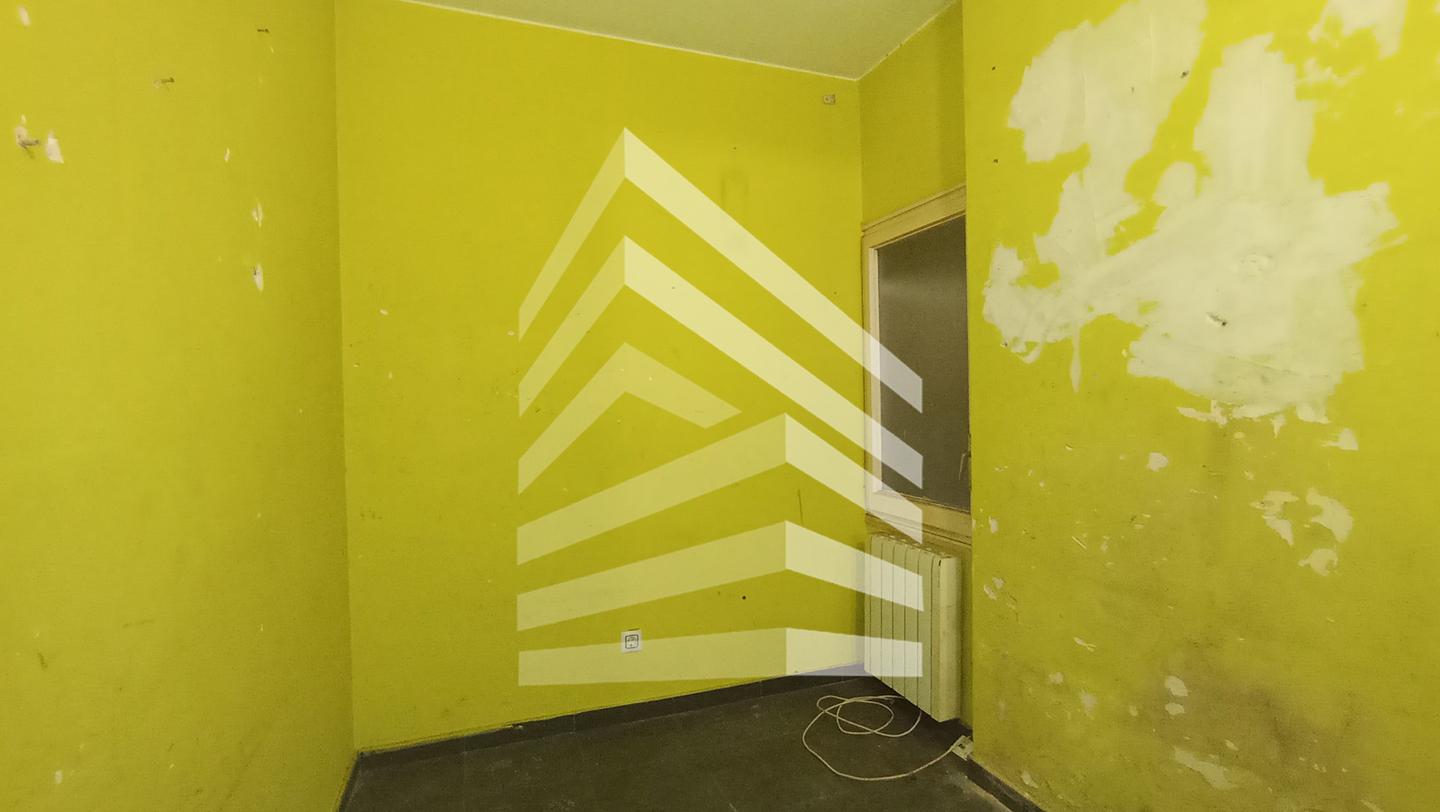 pisos en barcelona · carrer-de-valencia-08015 445050€