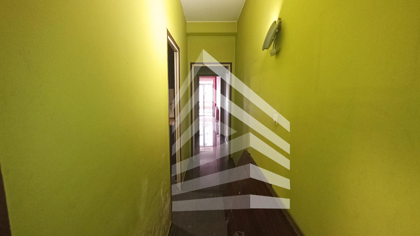 pisos en barcelona · carrer-de-valencia-08015 445050€
