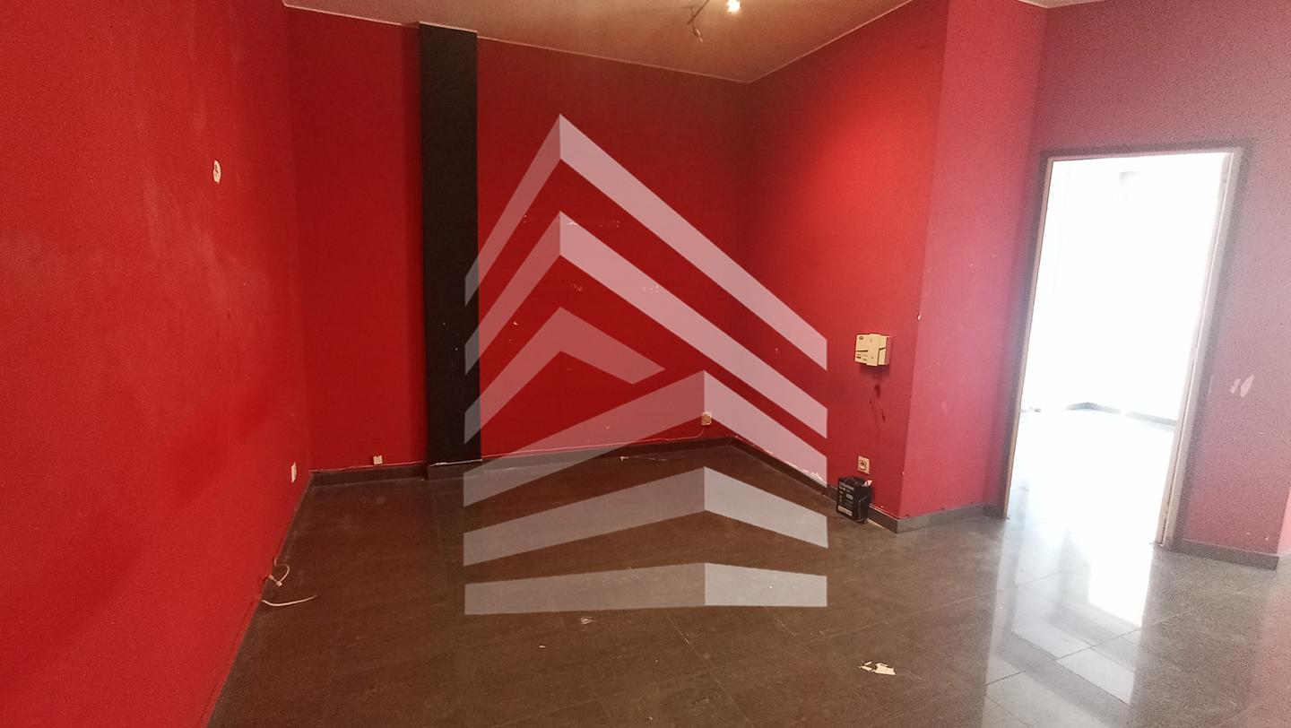 pisos en barcelona · carrer-de-valencia-08015 445050€