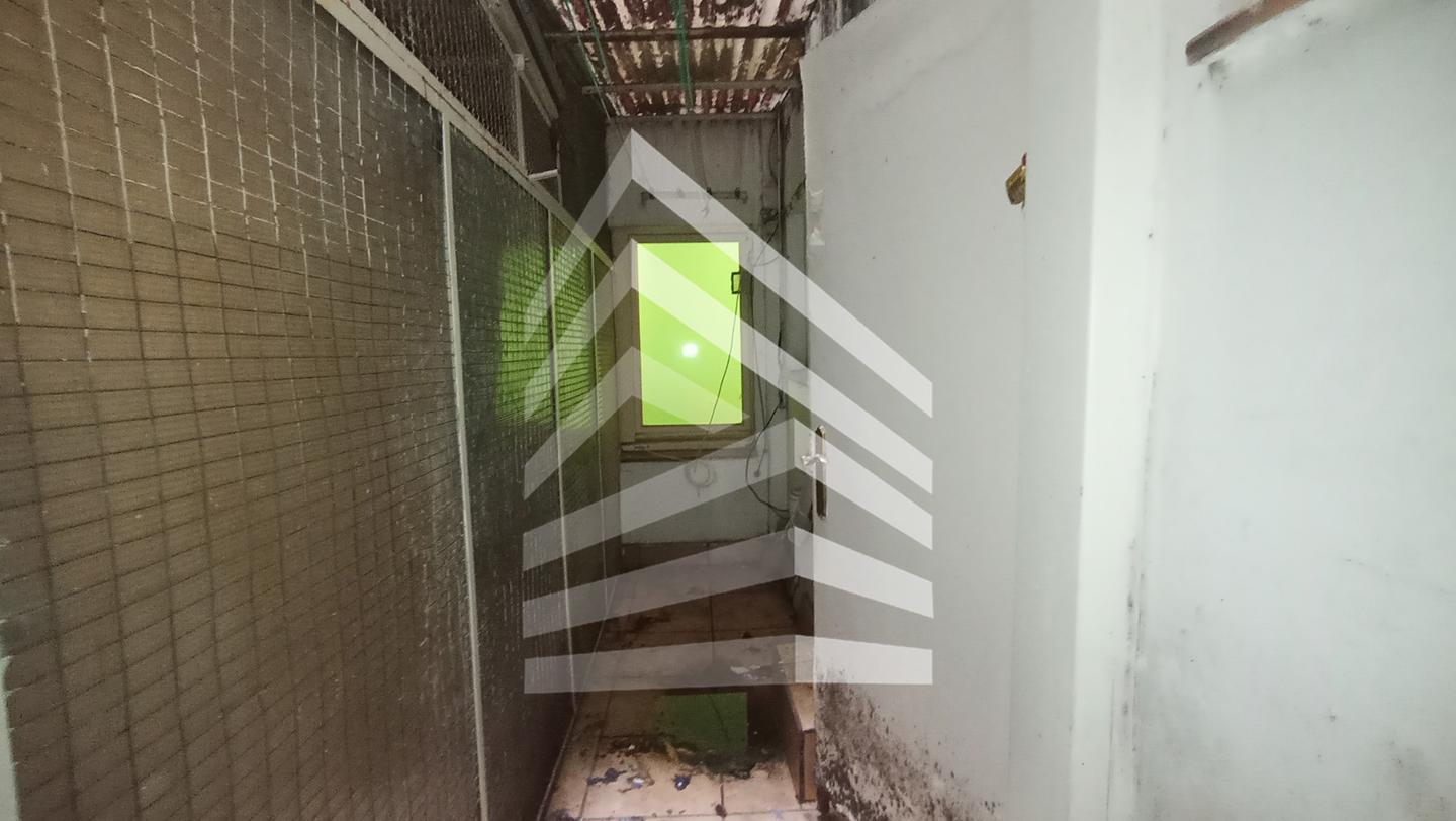 pisos en barcelona · carrer-de-valencia-08015 445050€