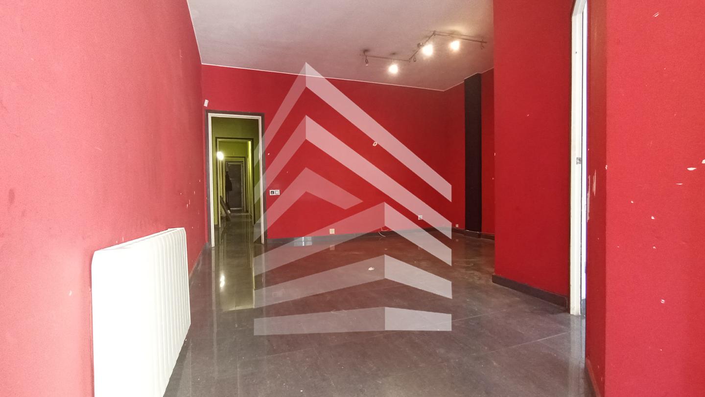 pisos en barcelona · carrer-de-valencia-08015 445050€