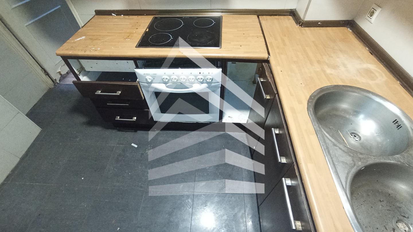 pisos en barcelona · carrer-de-valencia-08015 445050€