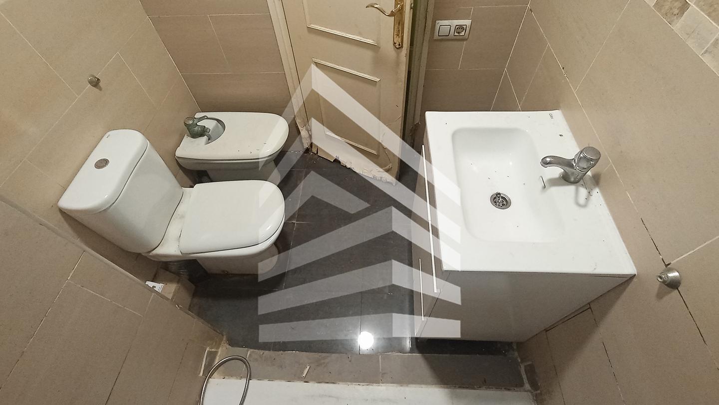 pisos en barcelona · carrer-de-valencia-08015 445050€