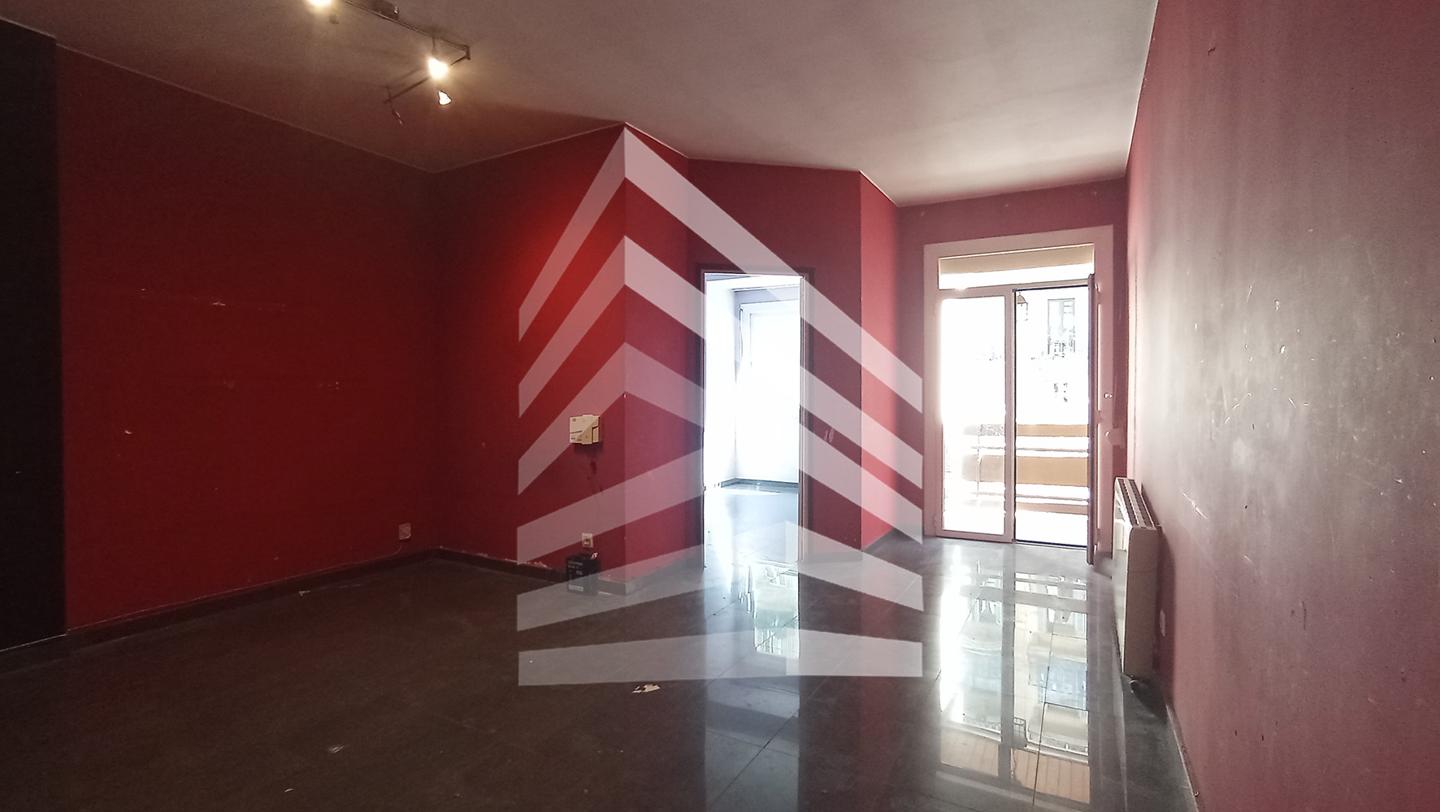 pisos en barcelona · carrer-de-valencia-08015 445050€