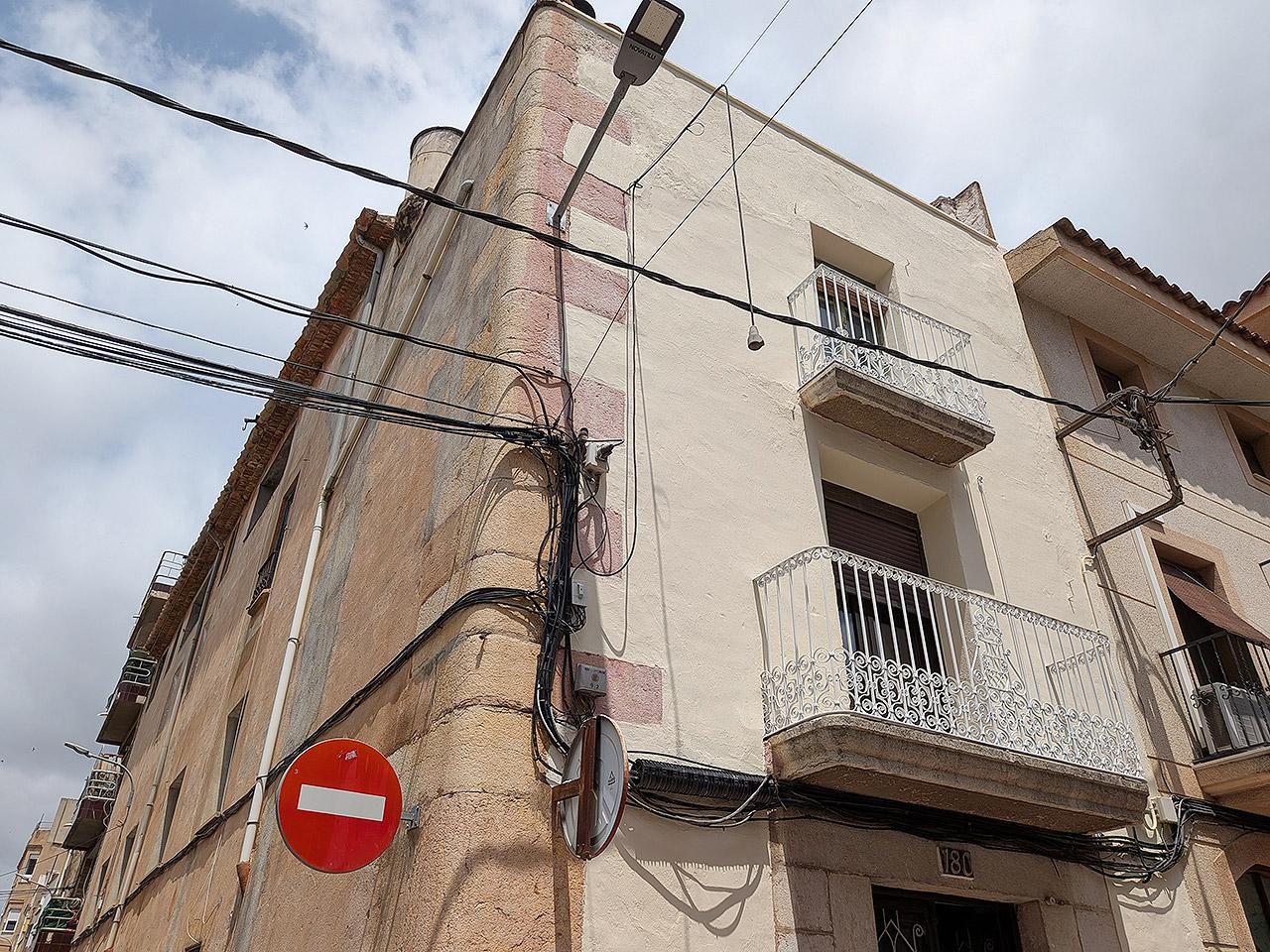 Casa / chalet en Carrer Major, Ulldecona, Tarragona de 416 m2
