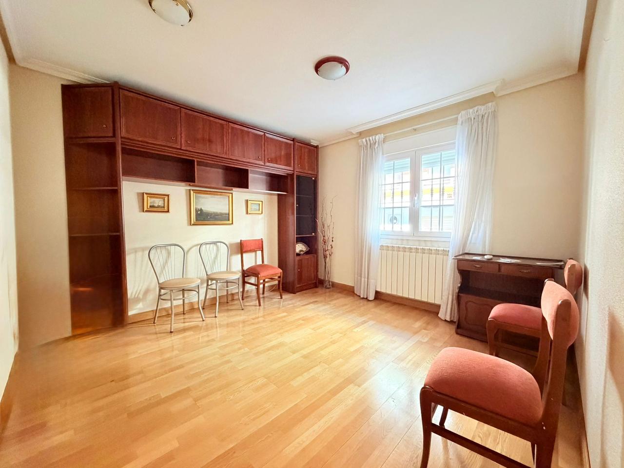 Piso en Calle de San Fidel, Madrid, Madrid de 56 m2