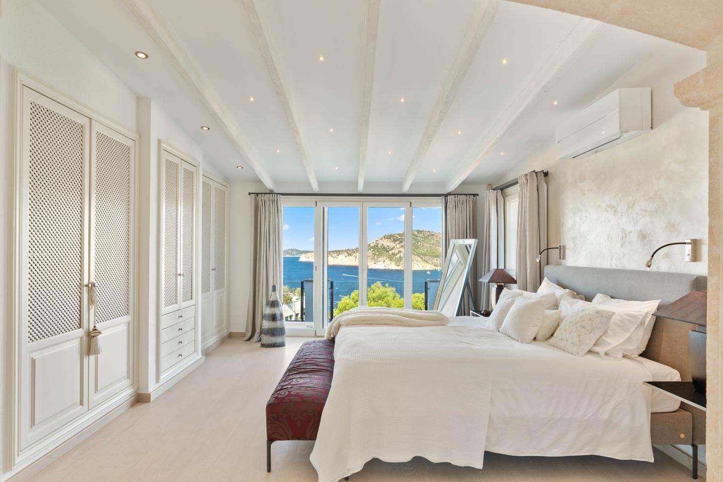 Villa Mediterránea con fantásticas vistas al mar en La Mola — Port d'Andratx — Foto 4