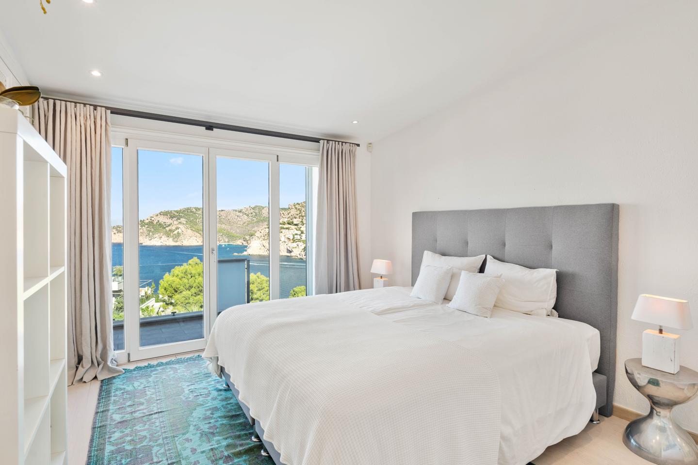 Villa Mediterránea con fantásticas vistas al mar en La Mola — Port d'Andratx — Foto 12