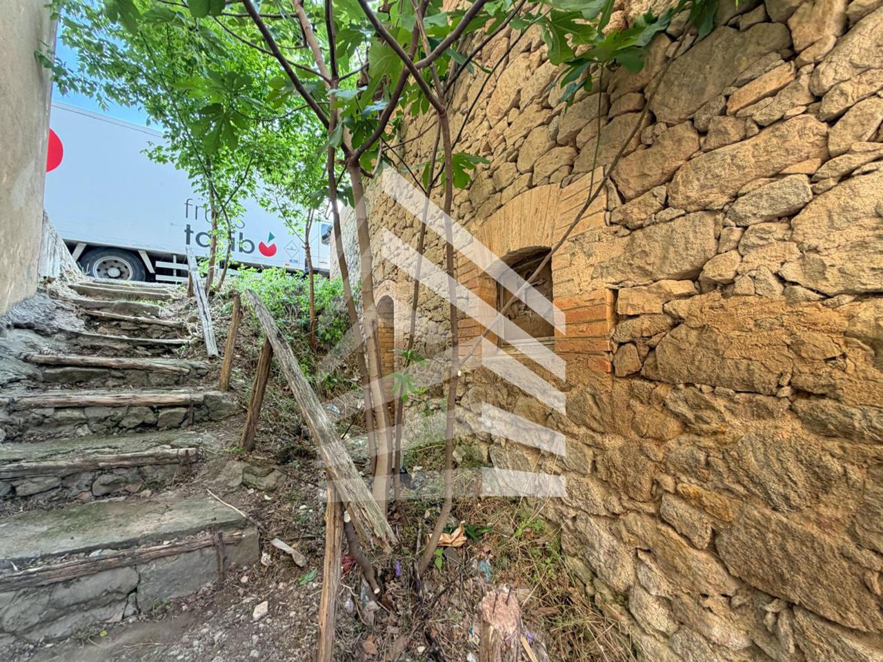 terrenos en solsona · carretera-de-sant-llorenc-de-morunys-25280 85000€