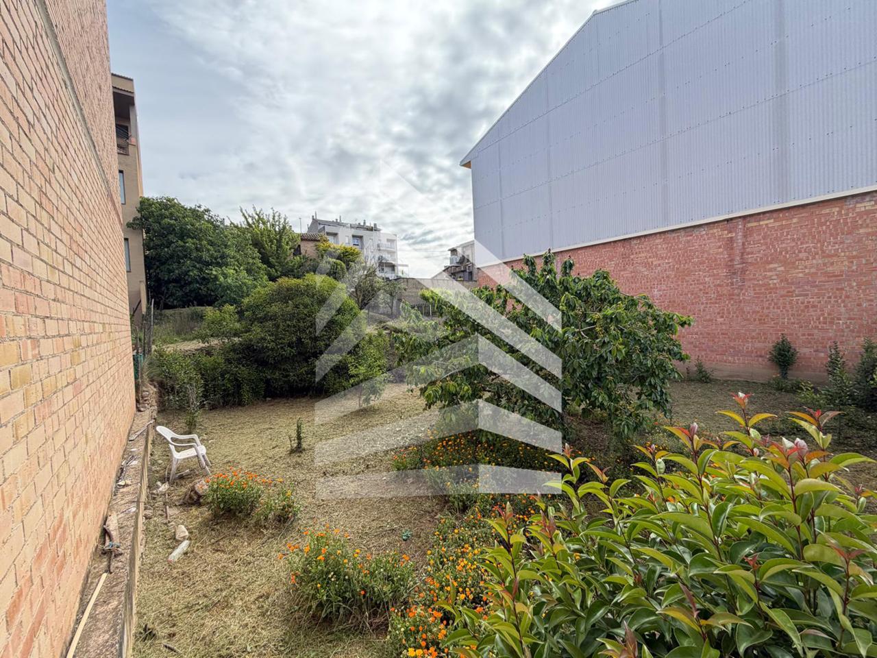 terrenos en solsona · carretera-de-sant-llorenc-de-morunys-25280 85000€