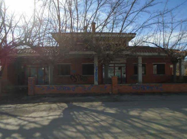 Casa / chalet en Carrer Camí del Riu, Albesa, Lleida de 610 m2