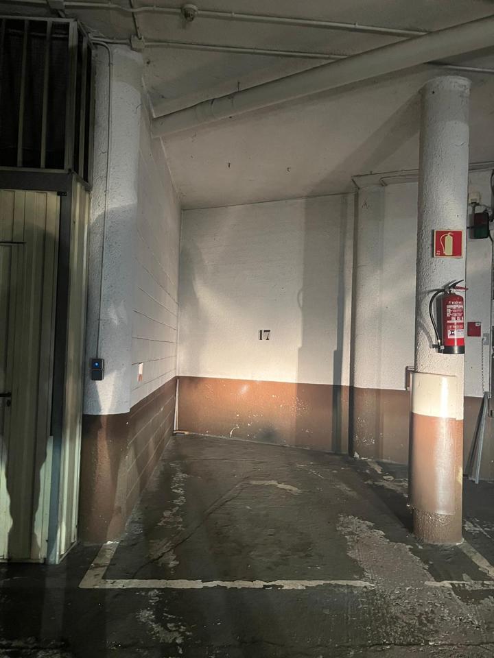 plaza-de-parking en durango · alluitz-kalea-48200 15500€