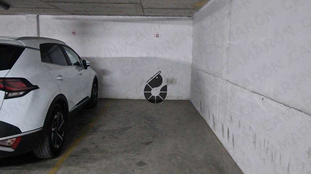Plaza De Parking en venta en Coria del Río de 6 m2 REF:04289