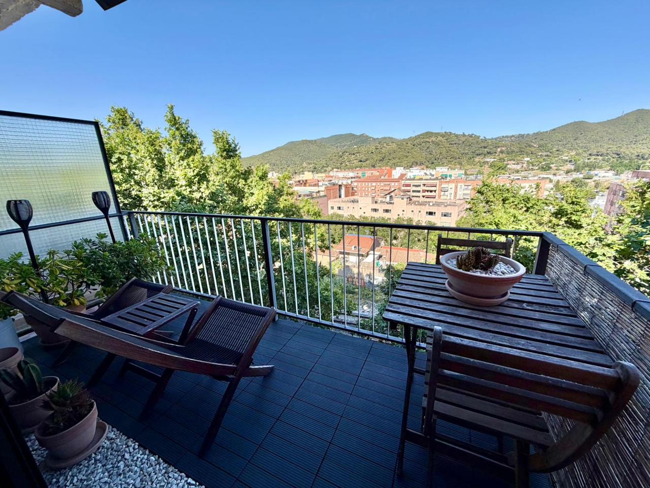 piso en montcada-i-reixac · montcada-centro 229000€