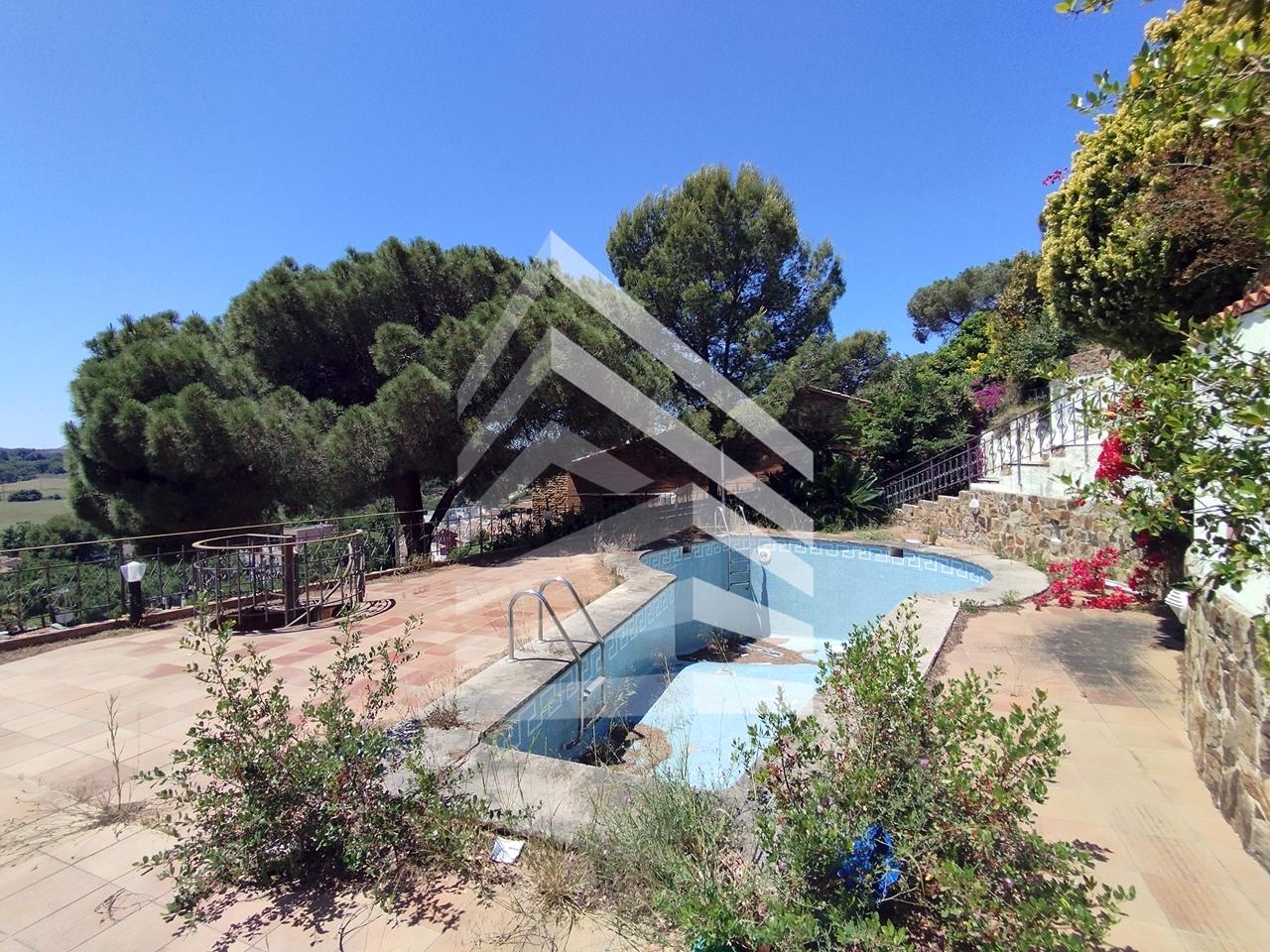 villas en sant-fost-de-campsentelles · carrer-antoni-gaudi-08105 436000€