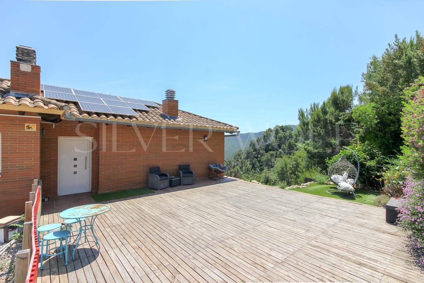 Casa / chalet en Avinguda Mirador, Vallirana, Barcelona de 321 m2
