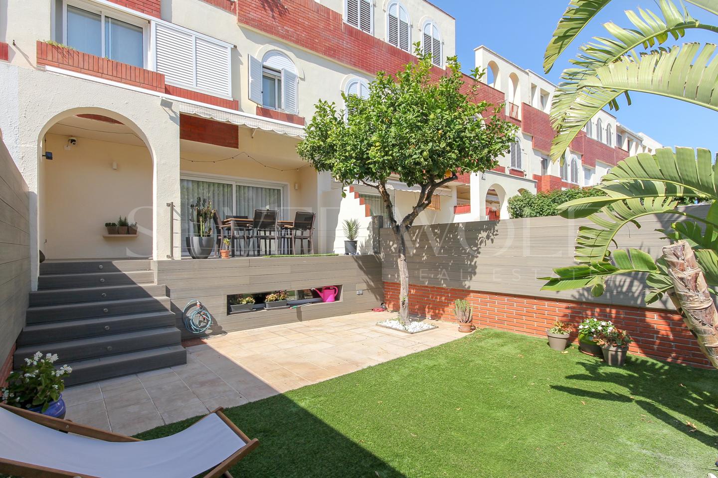 Casa / chalet en Carrer dels Arenys, Castelldefels, Barcelona de 186 m2