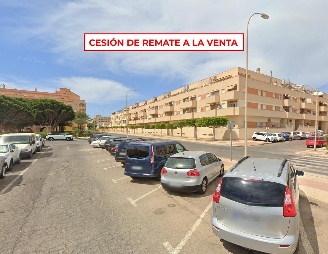 foto de LOCAL COMERCIAL EN ROQUETAS DE MAR, ALMERIA