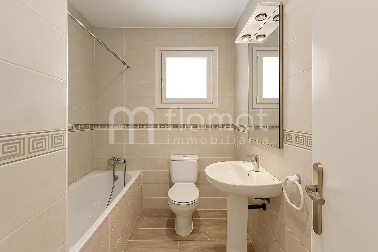 pisos en figueres · carrer-verge-maria-17600 120000€