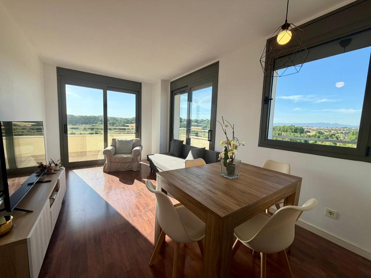piso en montcada-i-reixac ·  240000€