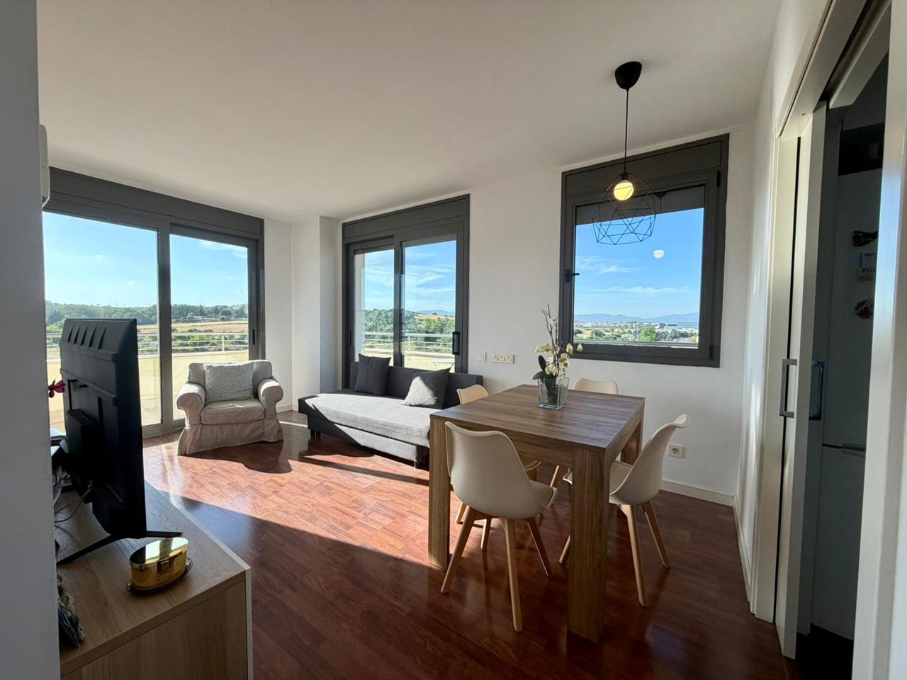 piso en montcada-i-reixac ·  240000€
