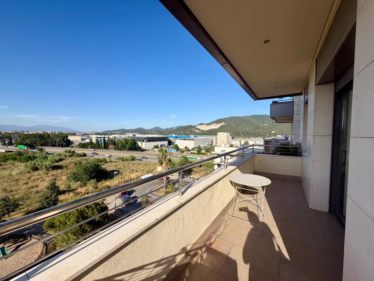 piso en montcada-i-reixac ·  240000€