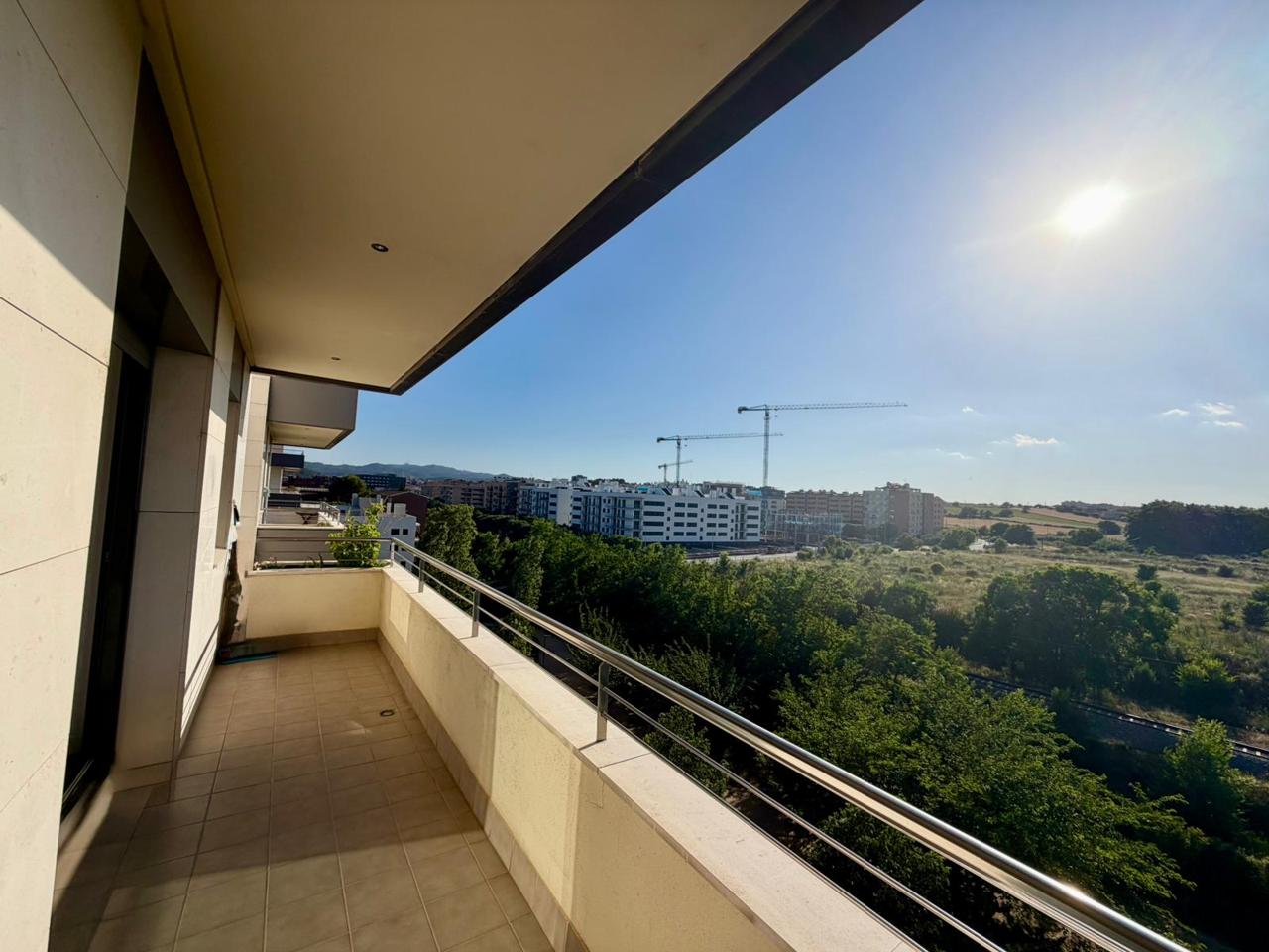 piso en montcada-i-reixac ·  240000€