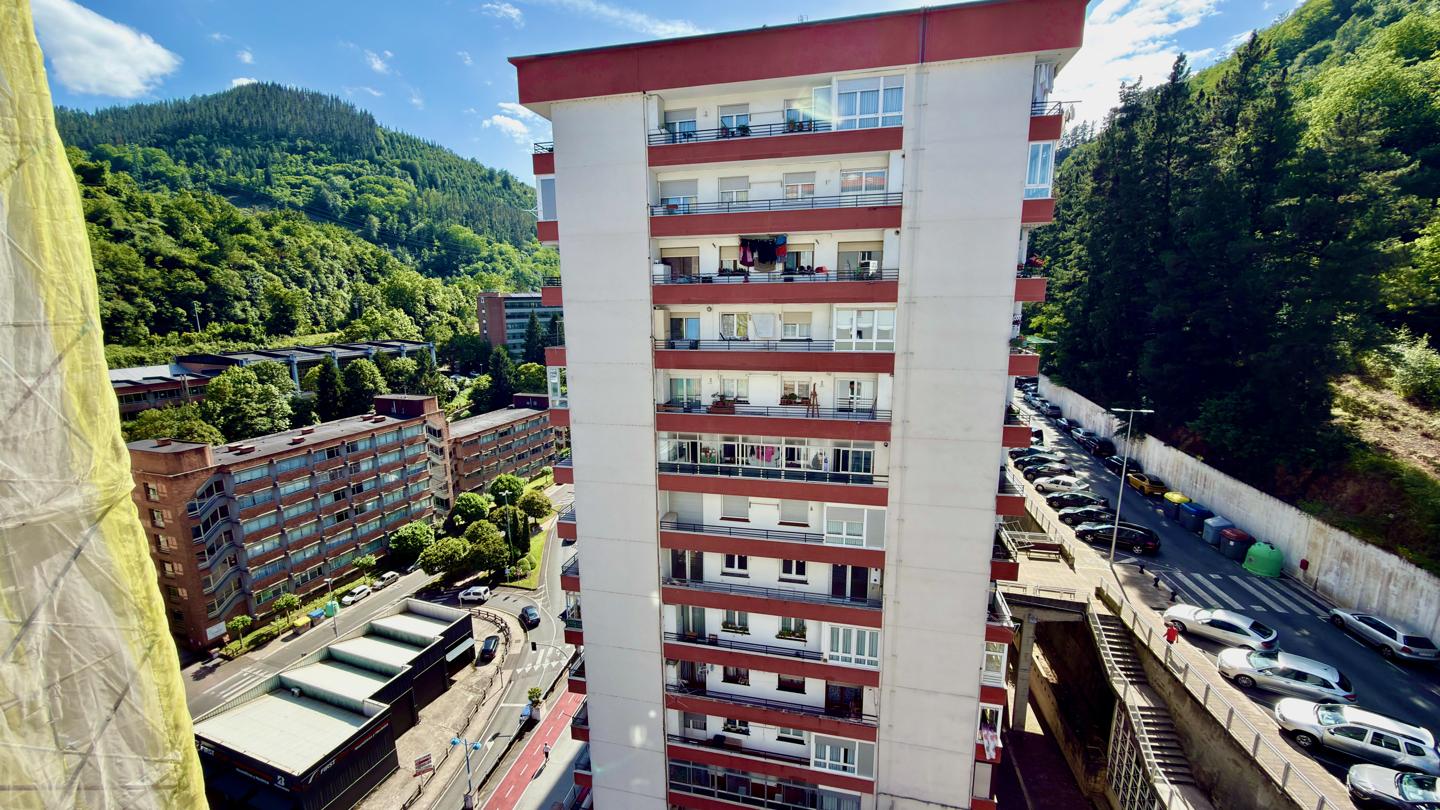 piso en eibar · tiburzio-anitua-kalea-20600 139900€