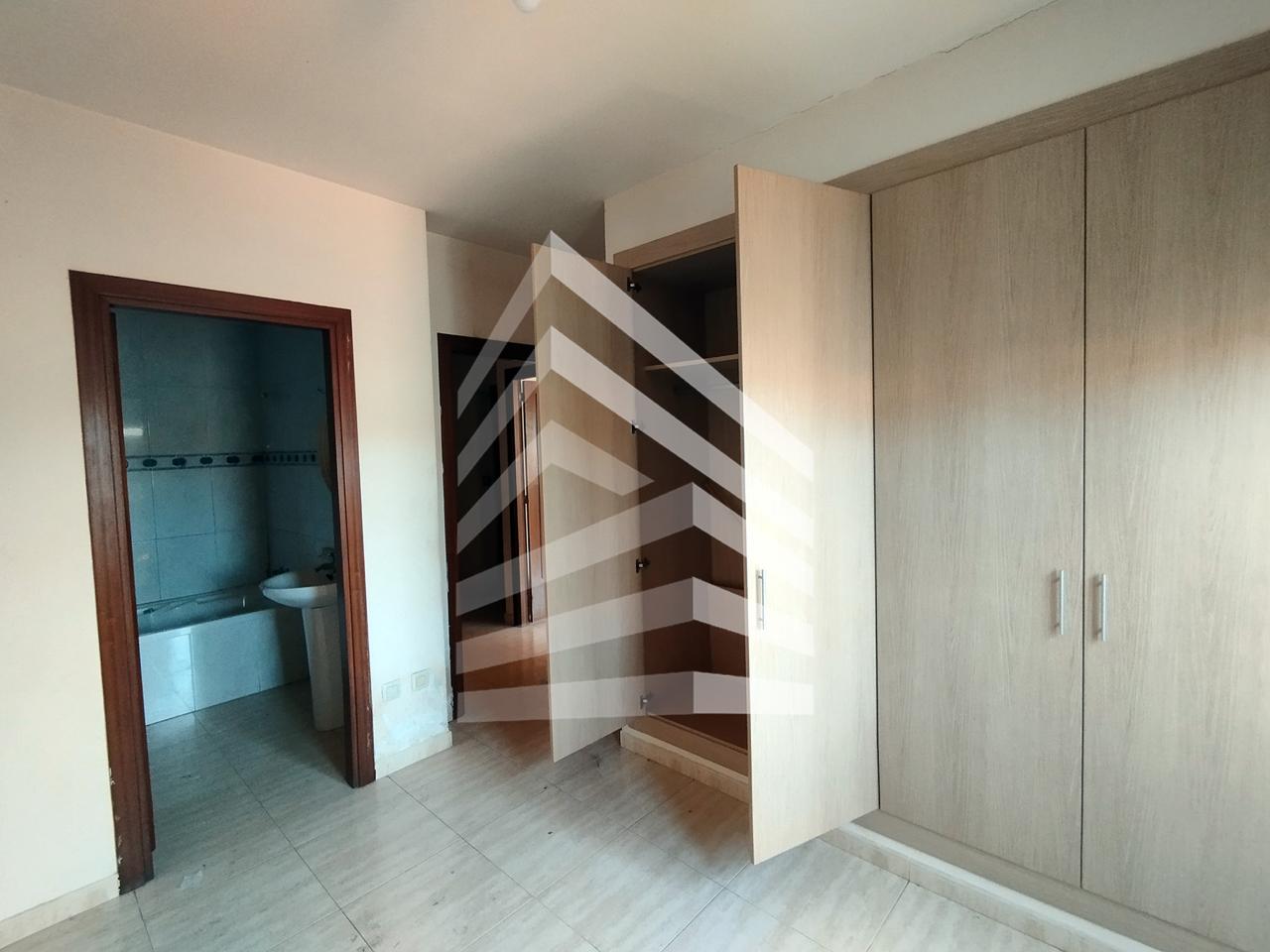 pisos en salt · carrer-de-manuel-de-falla-17190 184000€