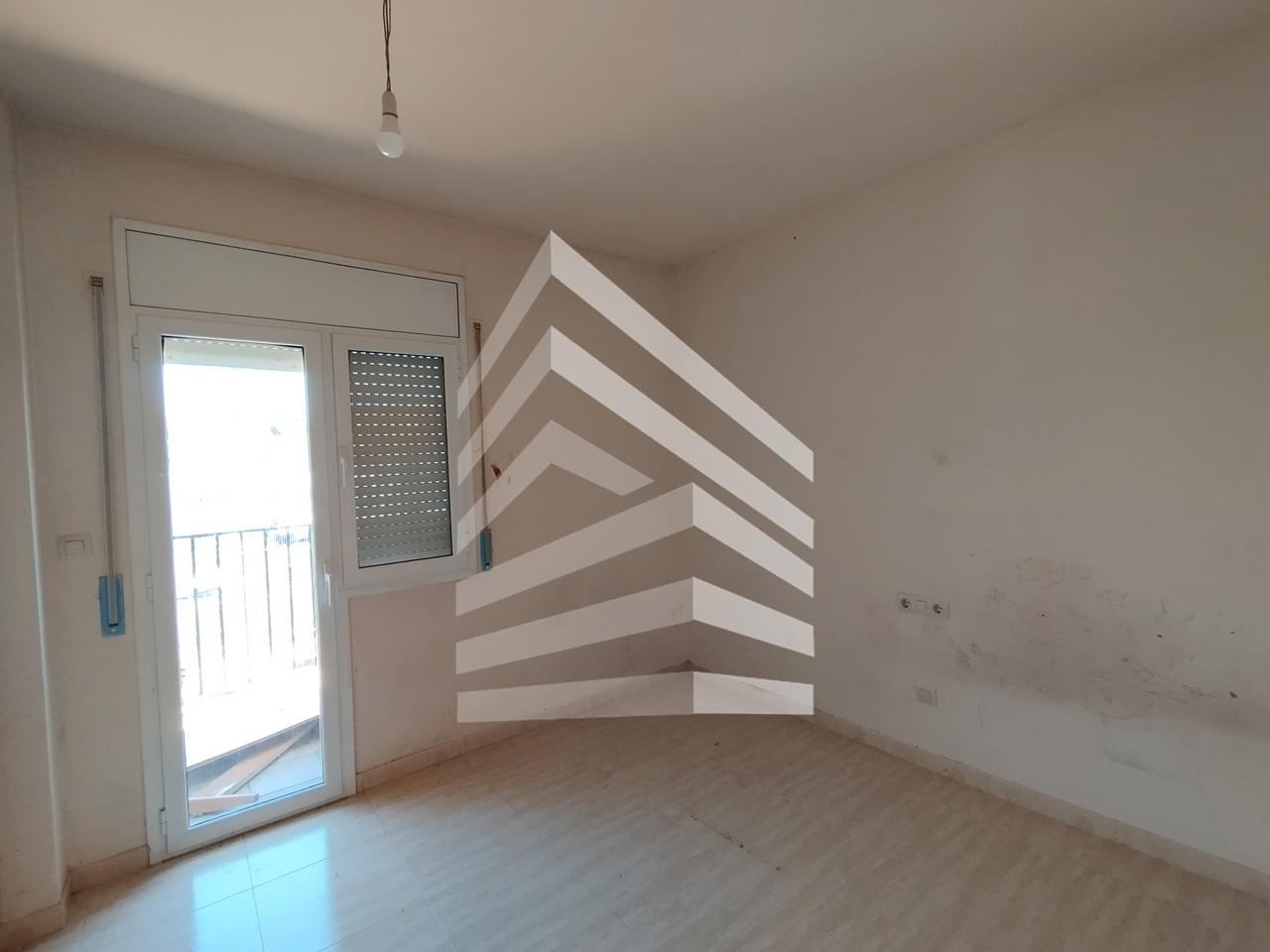pisos en salt · carrer-de-manuel-de-falla-17190 184000€