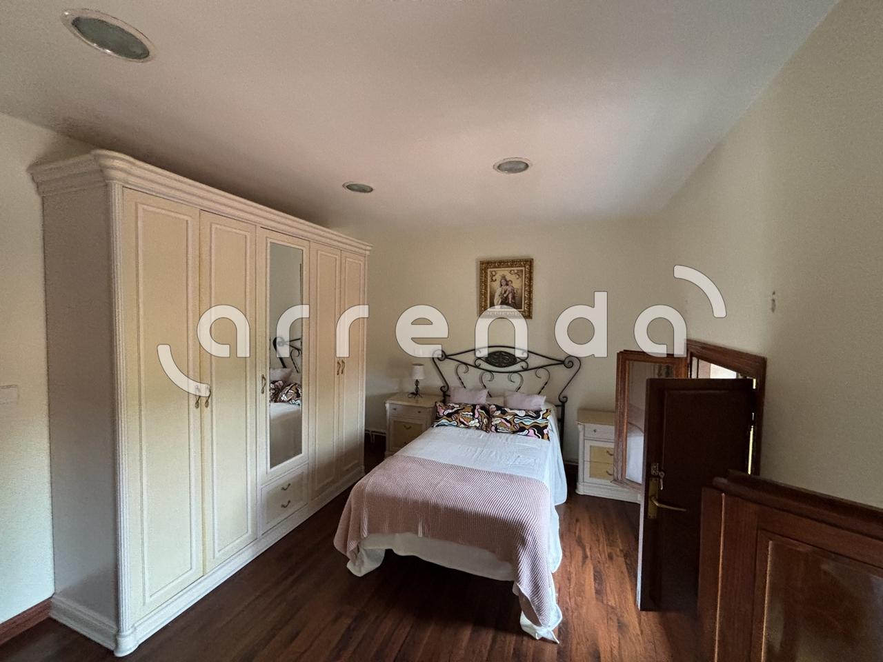 villas en santa-cruz-de-bezana · calle-bezania-39100 325000€