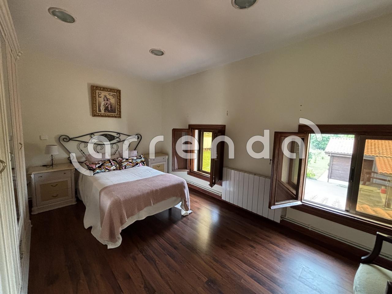 villas en santa-cruz-de-bezana · calle-bezania-39100 325000€