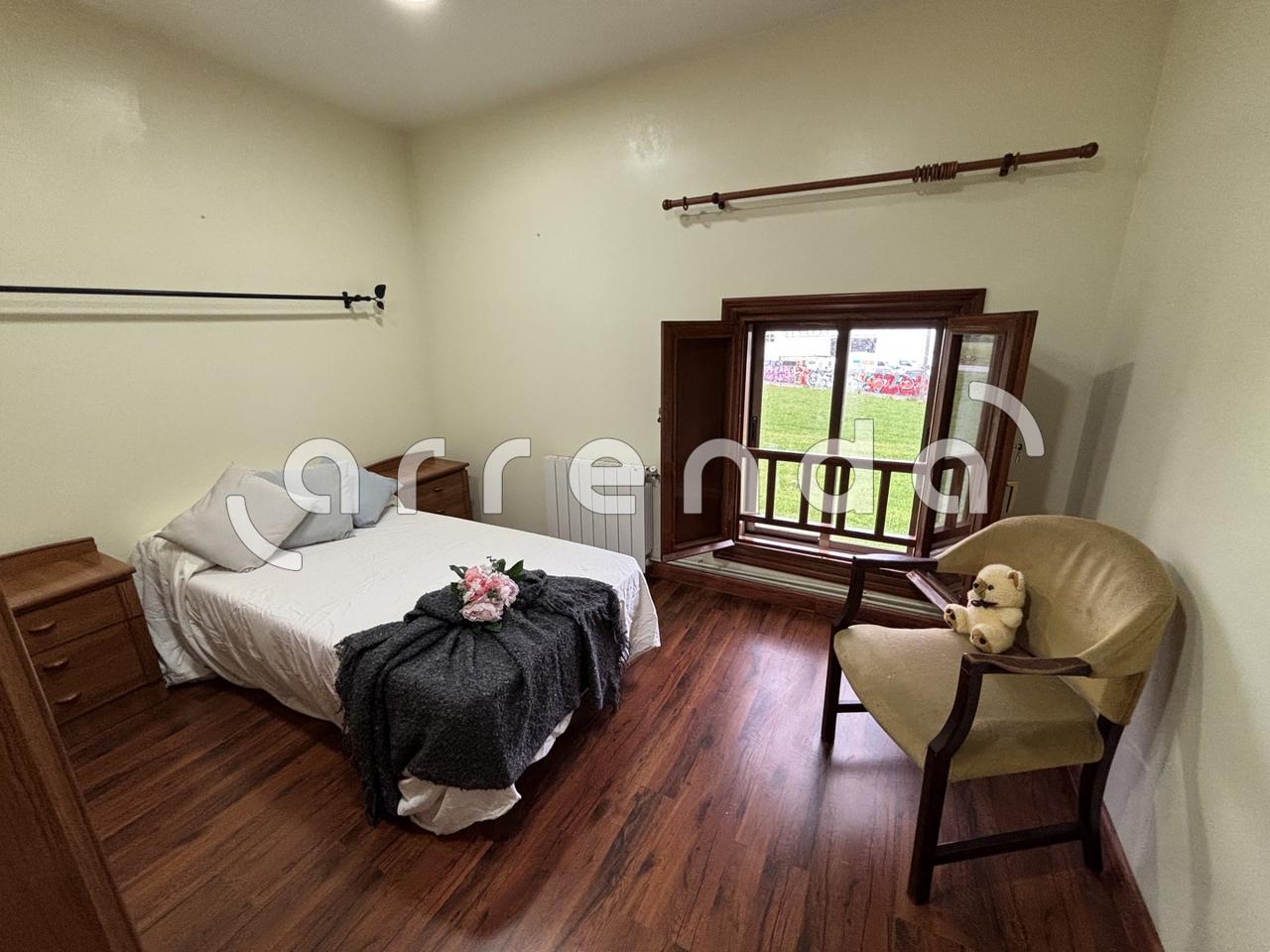 villas en santa-cruz-de-bezana · calle-bezania-39100 325000€