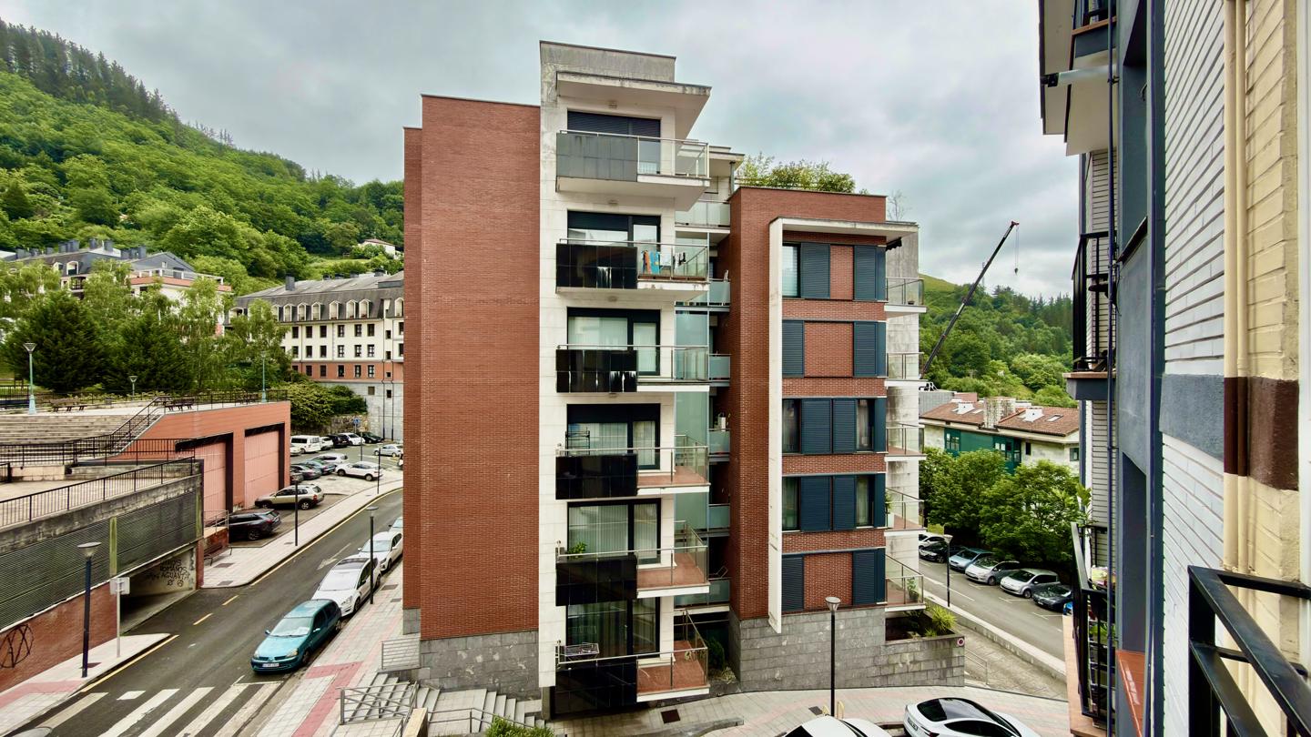 piso en ermua · iparraguirre-kalea-48260 154900€