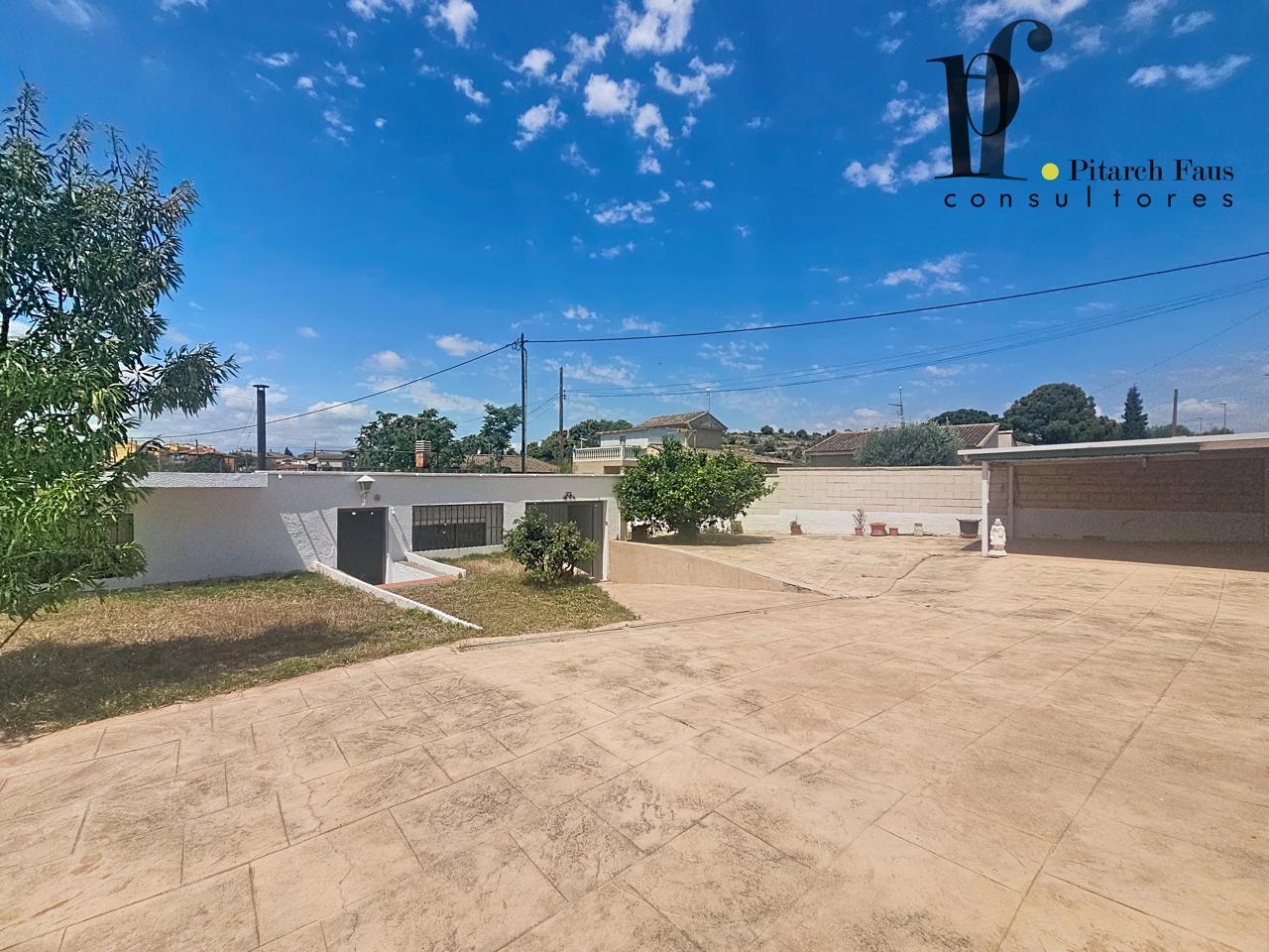 Casa / chalet en Carrer Sant Roc, La Pobla de Vallbona, Valencia de 163 m2