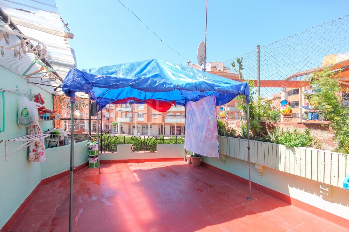 Piso en Avinguda de València, Molins de Rei, Barcelona de 105 m2