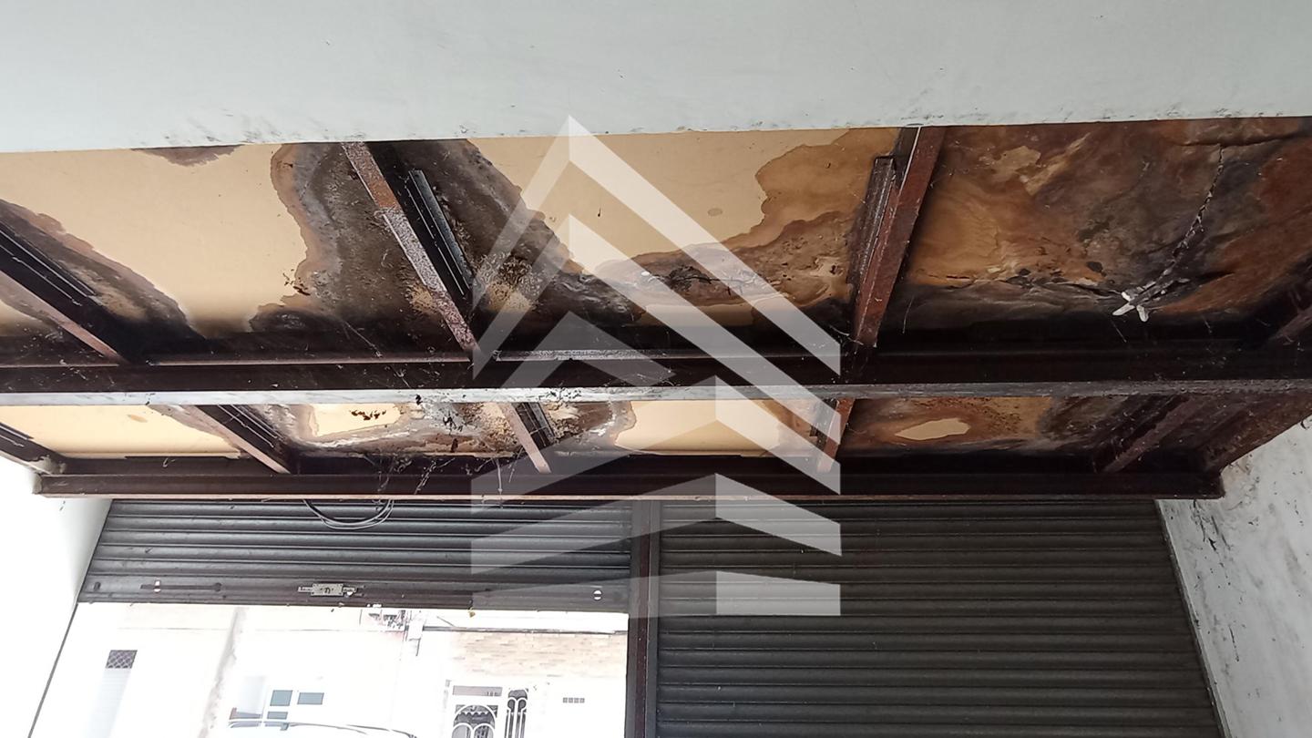 locales-comerciales en montcada-i-reixac · carrer-turo-08110 99540€