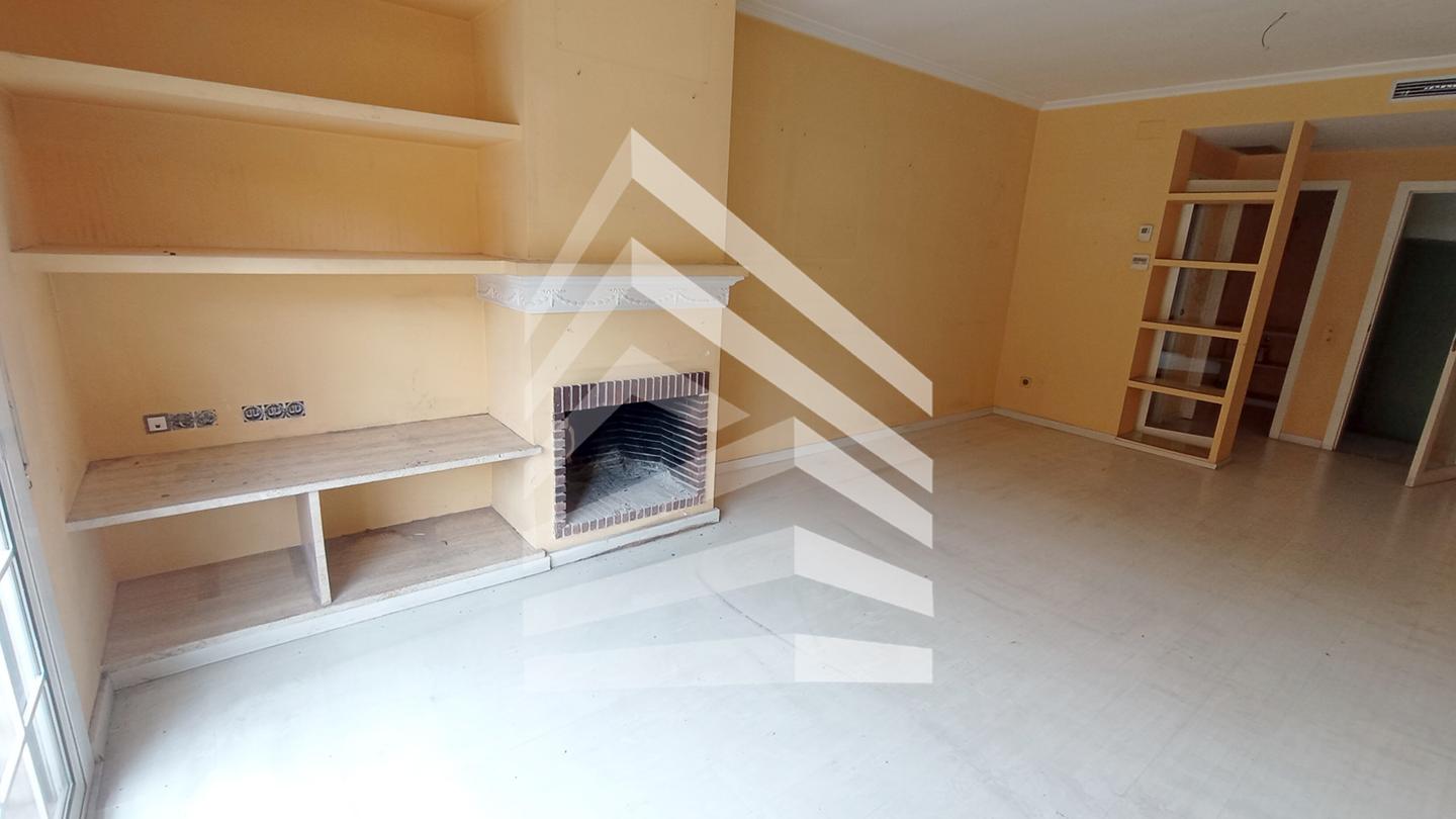villas en el-prat-de-llobregat · carrer-del-prat-08820 495000€