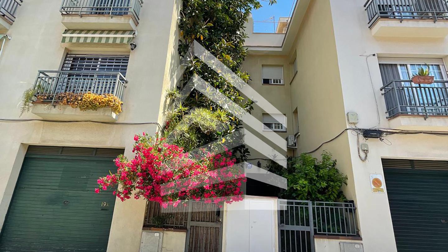 villas en el-prat-de-llobregat · carrer-del-prat-08820 495000€